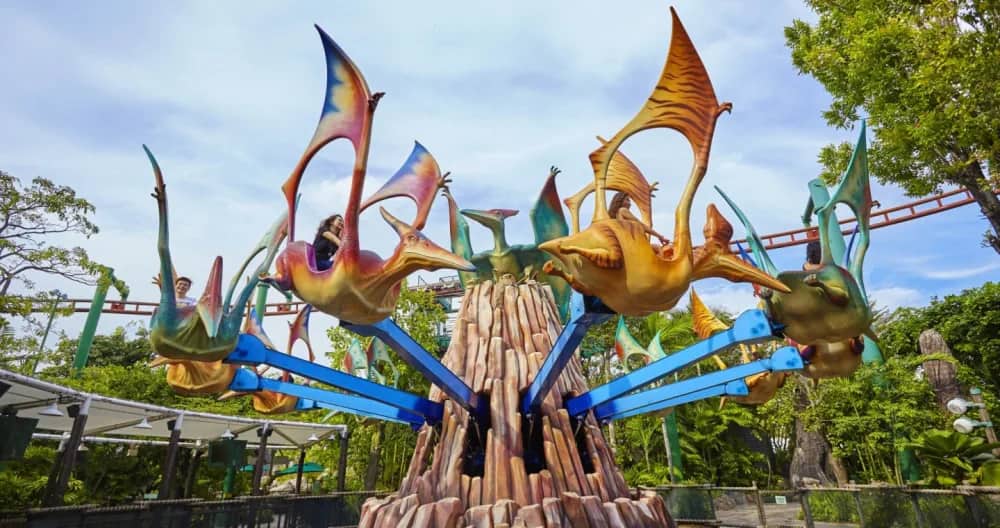 Dino-Soarin’ family ride at Universal Studios Singapore