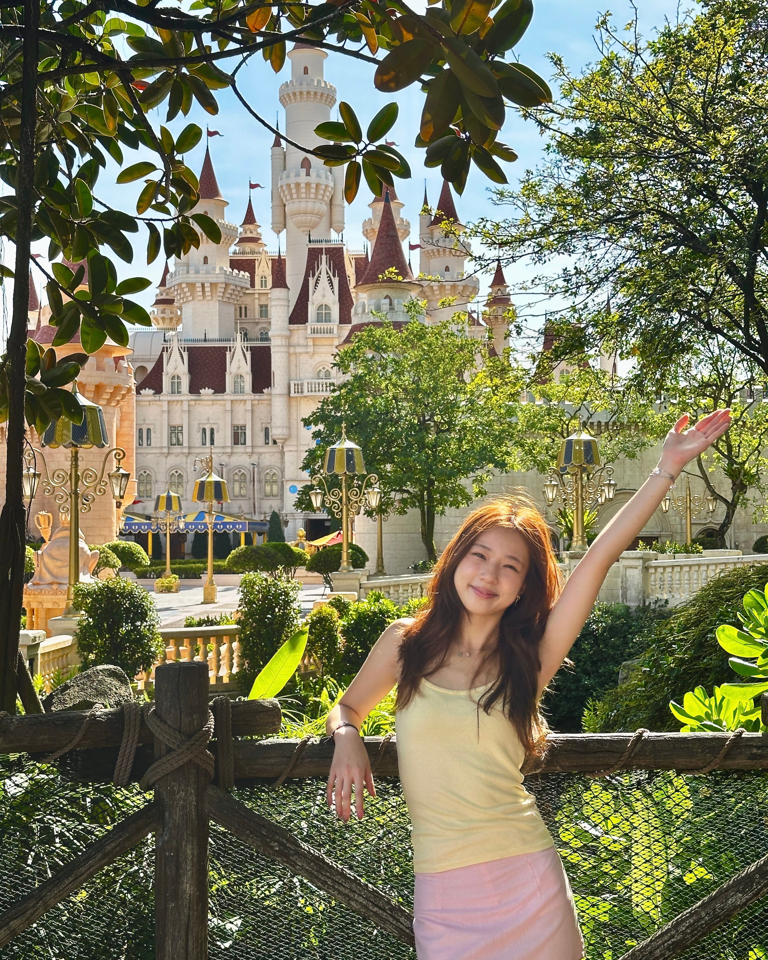 Far Far Away castle with guest on the bridge at Universal Studios Singapore