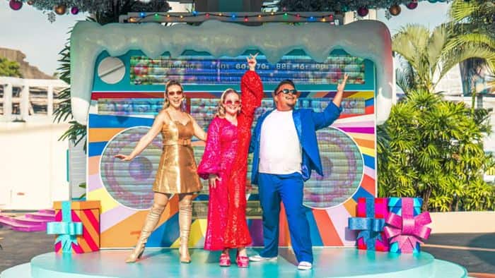 Mel's Merry Mixtape Christmas Cheer