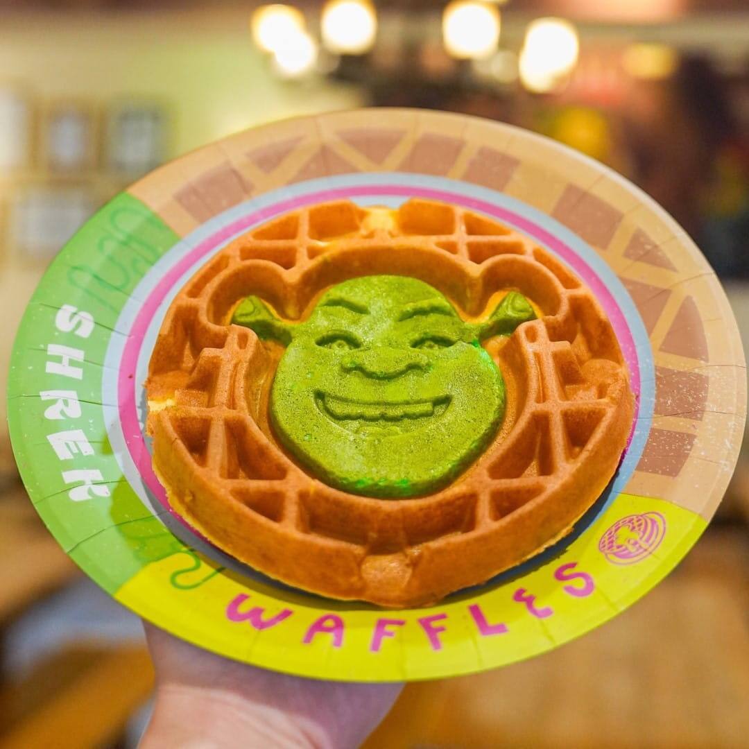 Shrek Waffle at Goldilocks Universal Studios Singapore
