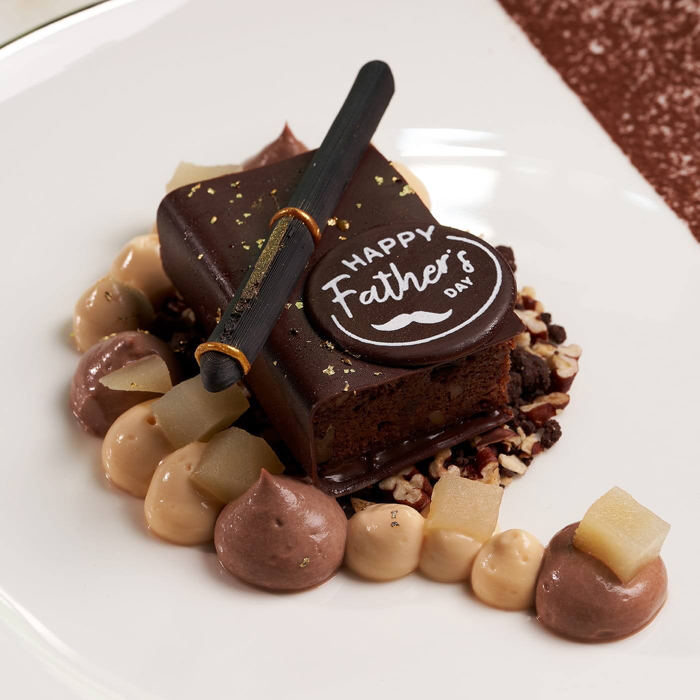 When dining in Resorts World Sentosa during Father's Day, selected venues will be serving a complimentary dessert called “The Noble Chocolate for Dad.” 