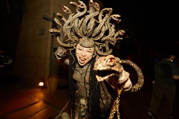 Universal Studios Singapore Halloween Horror Nights 14 – Immersive Zone – Necropolis – Medusa will greet you when you enter the serpent's crossroads