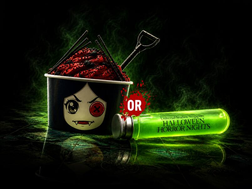 Each Early Bird ticket includes admission to Halloween Horror Nights 14 and comes with a complimentary Kia Si Antidote, a 100ml non-alcoholic juice drink designed to give you a little courage before the night begins, or a Kampung Raspberry Soft Serve.