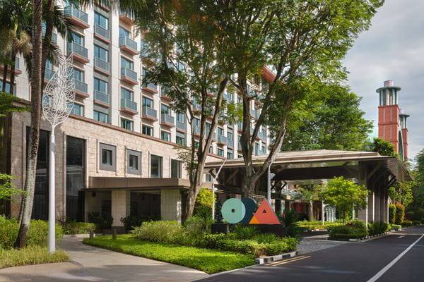 Hotel Ora is a practical base for families, friends and travellers fitting a leisure break around work.