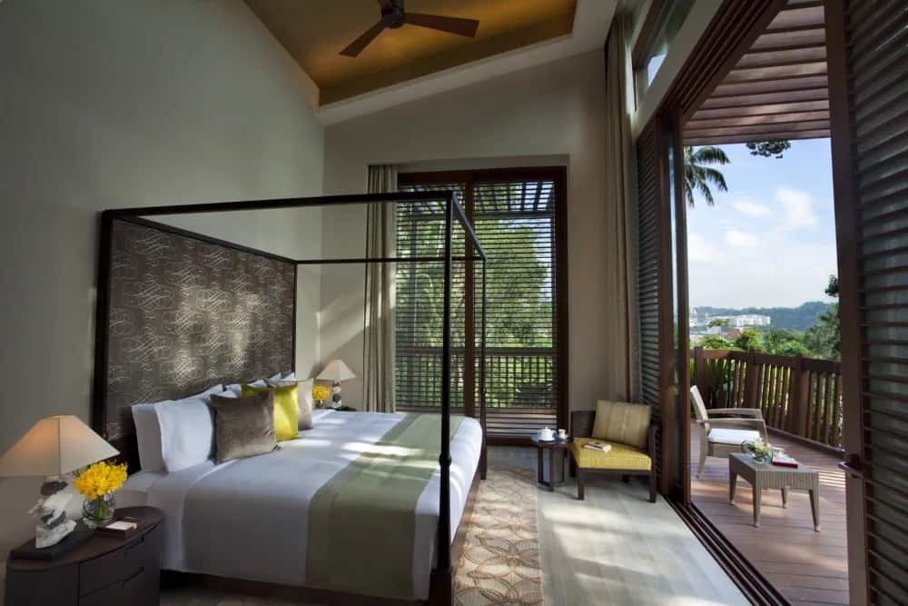 Equarius TreeTop Lofts Bedroom