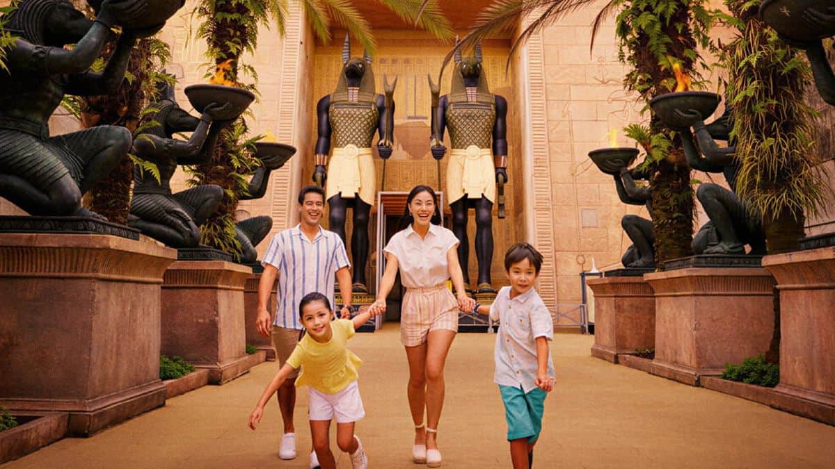 Resorts_World_Sentosa_Night_Activites