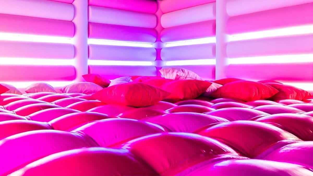 Dopamine Land - Zone - Cushion Clash