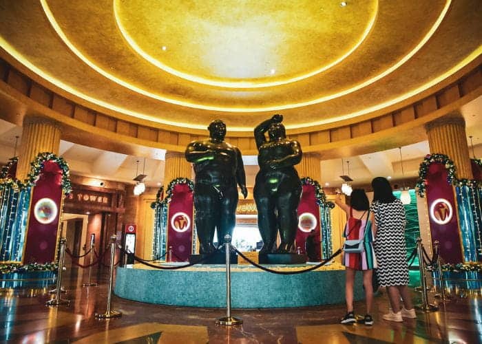 Adam & Eve sculpture by Fernando Botero at Resorts World Sentosa