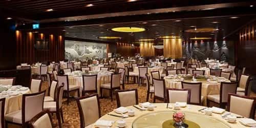 Feng Shui Inn interior