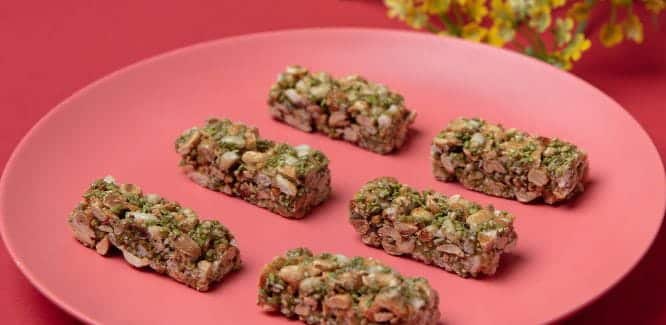 Wasabi Salted Peanut Bars