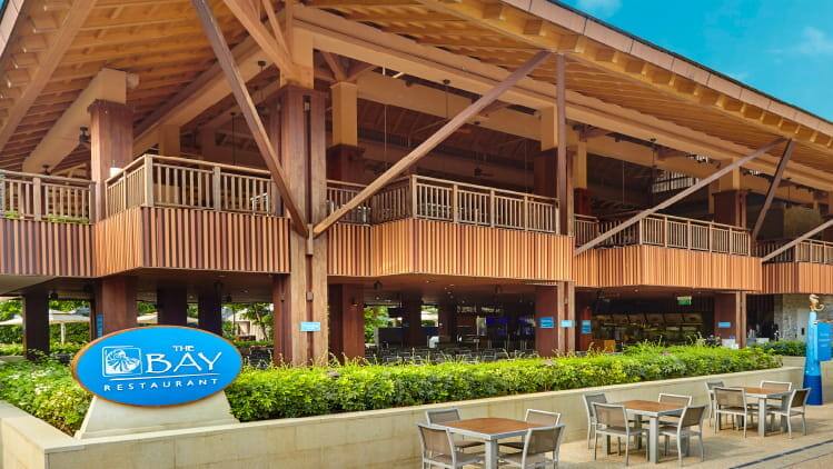The sales bay restaurant