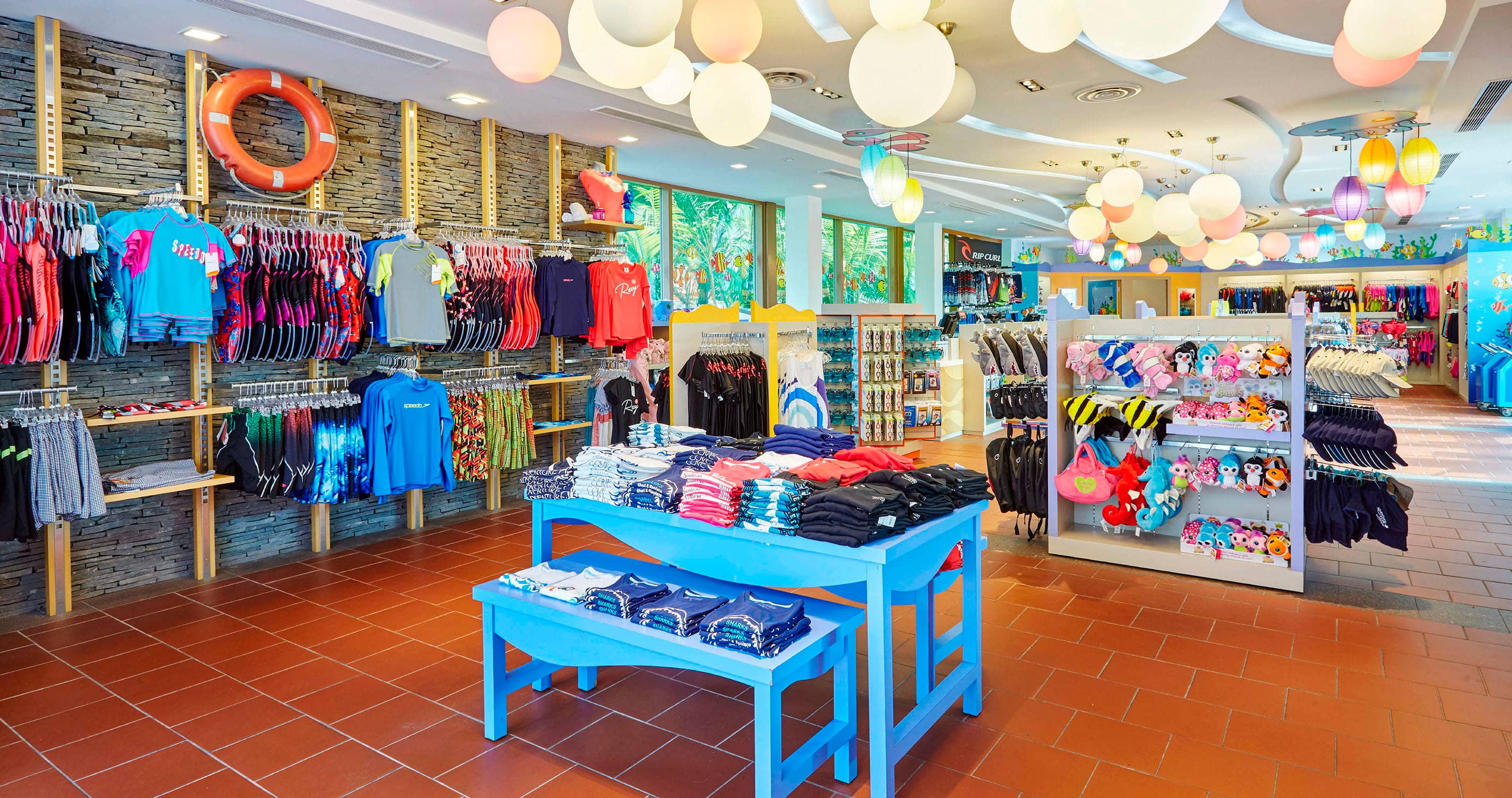 Image 84: Adventure-Cove-Waterpark-Reef-n-Wave-Wear_1440x760