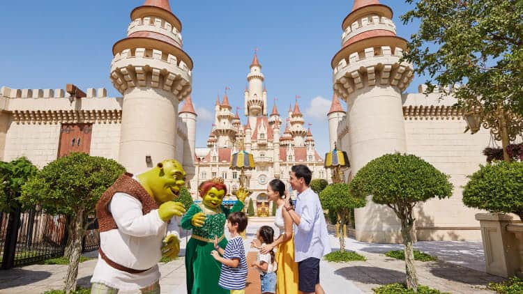 universal studios singapore shrek