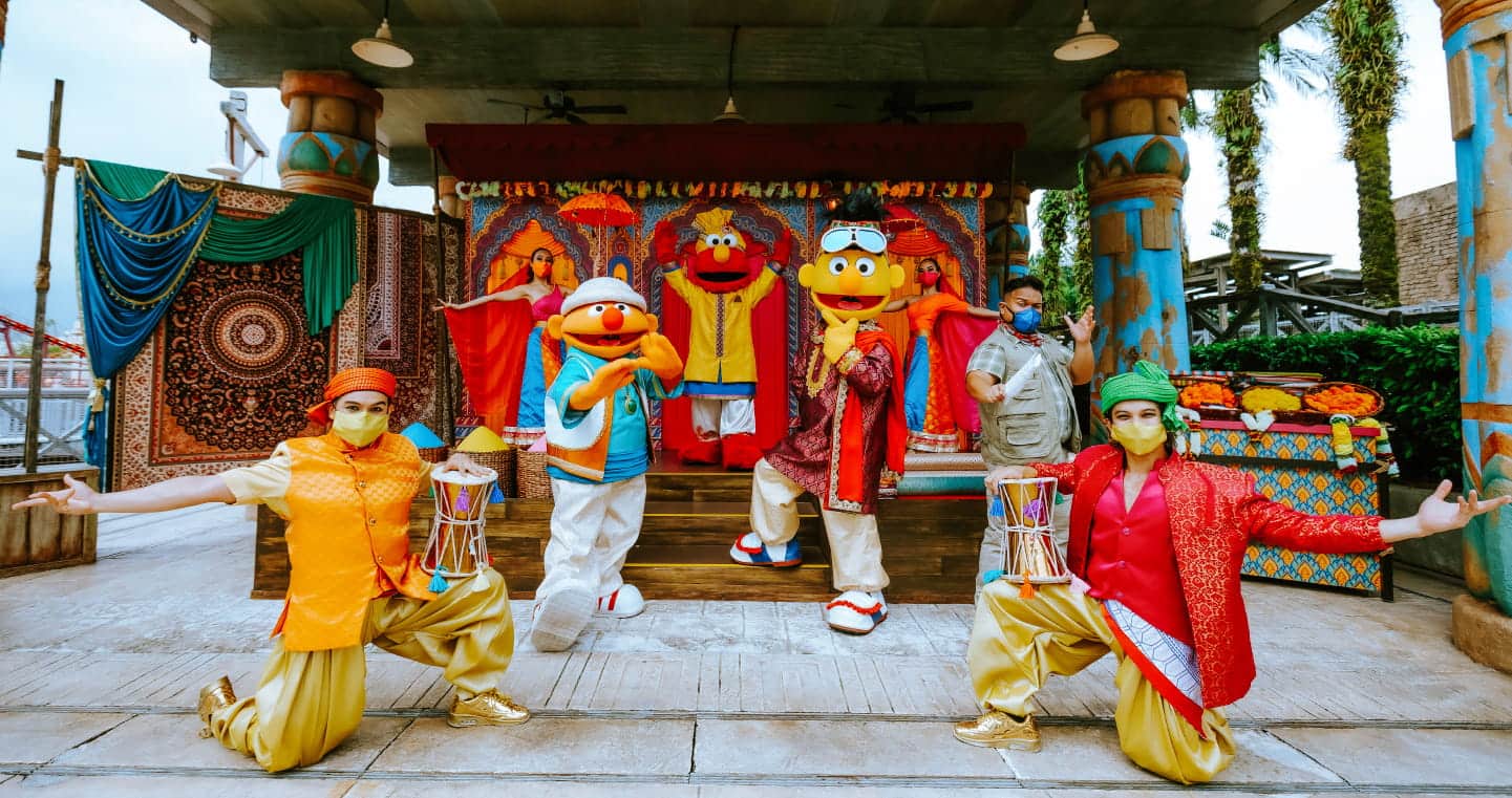 USS Sesame Street Goes Bollywood1440x760