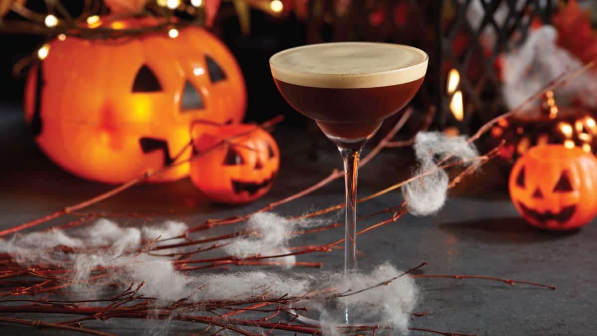 Ora Lounge - Boo Charmed