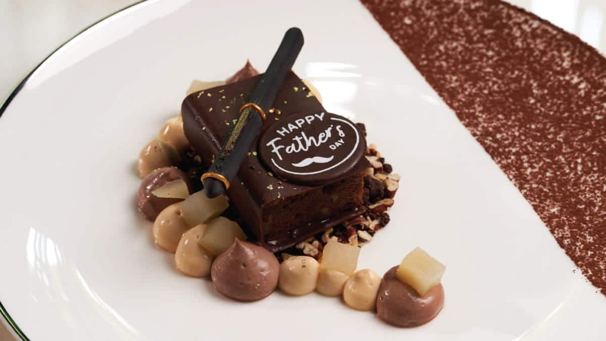 Resorts World Sentosa - Hotel Ora Lounge- Father's Day Desserts