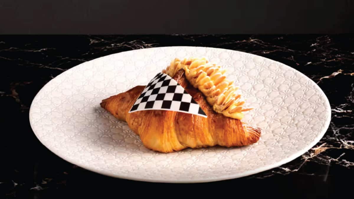 Ora Lounge - Victory Lap Croissant