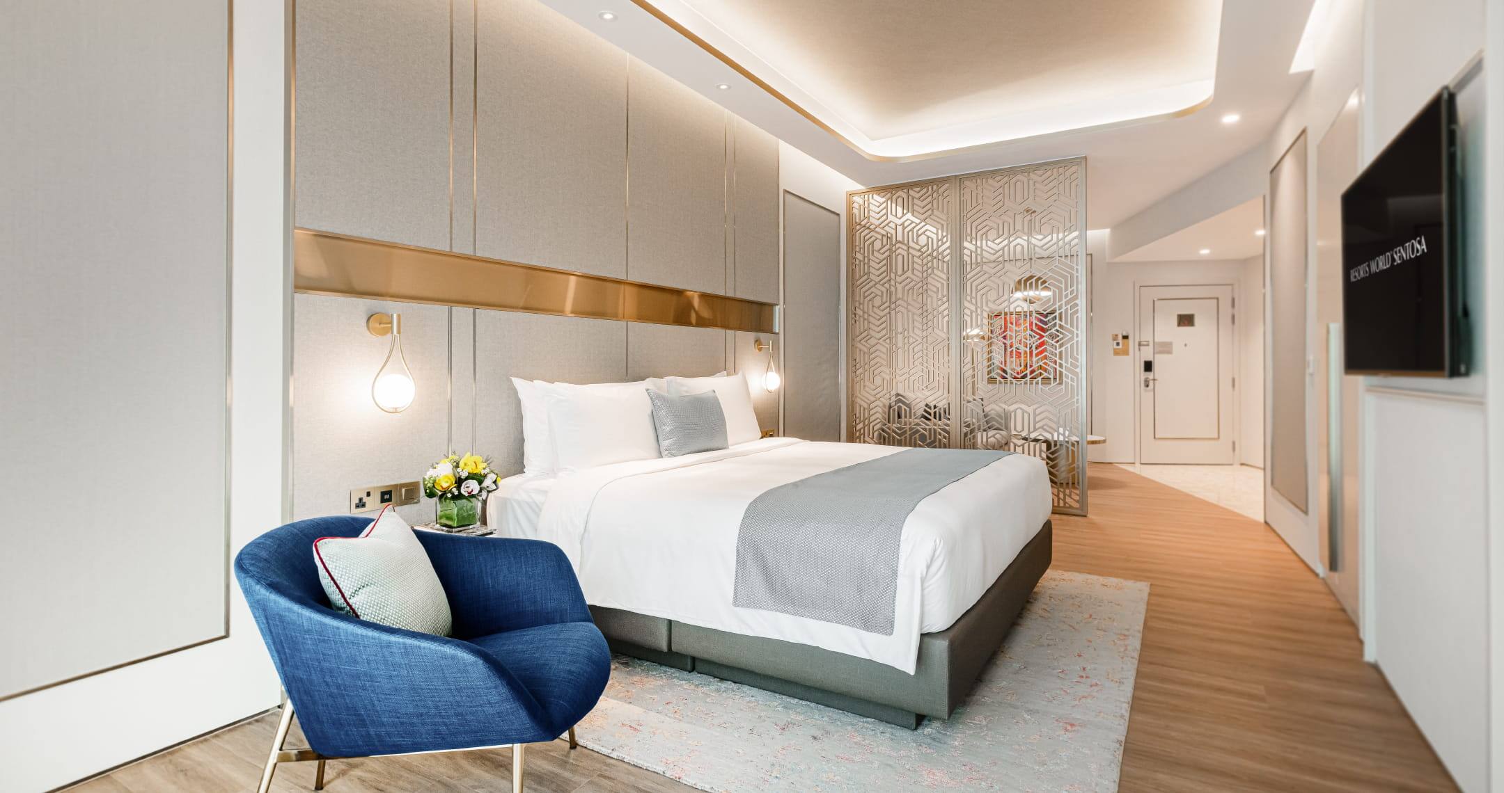 Crockfords Deluxe Suite Bedroom