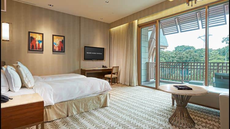 Hotels-EH-Deluxe-Room-750x422