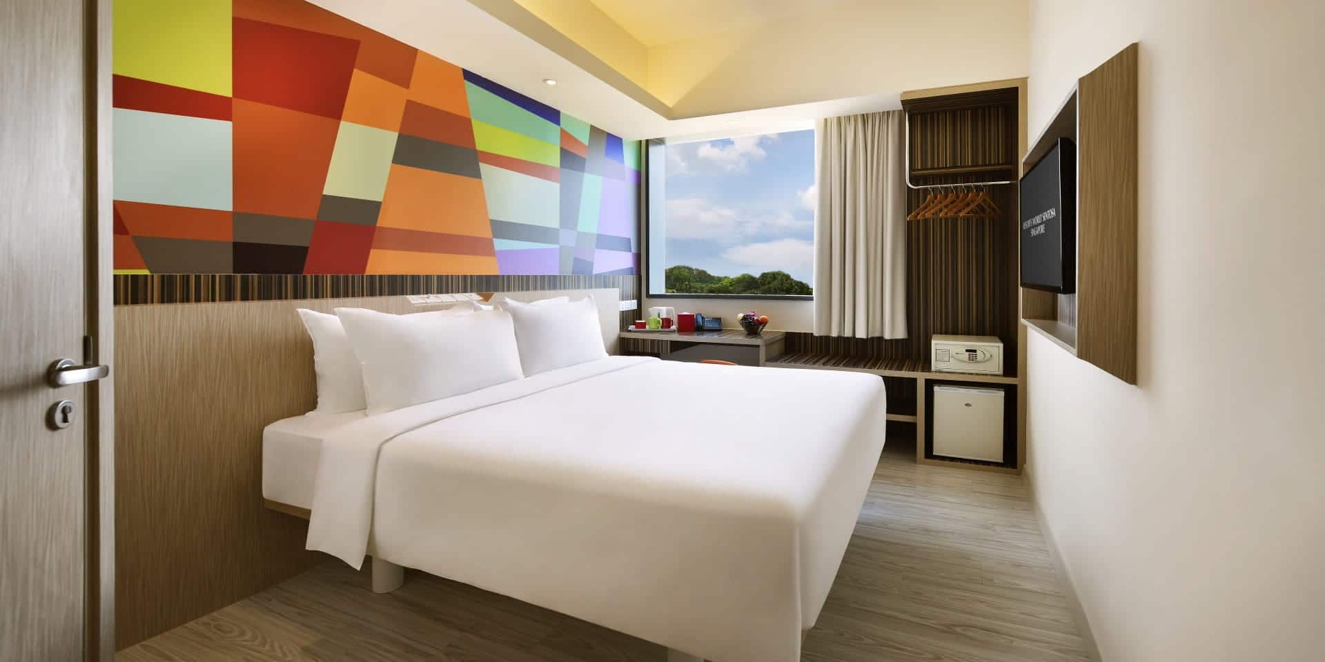 GHJ-Deluxe-room