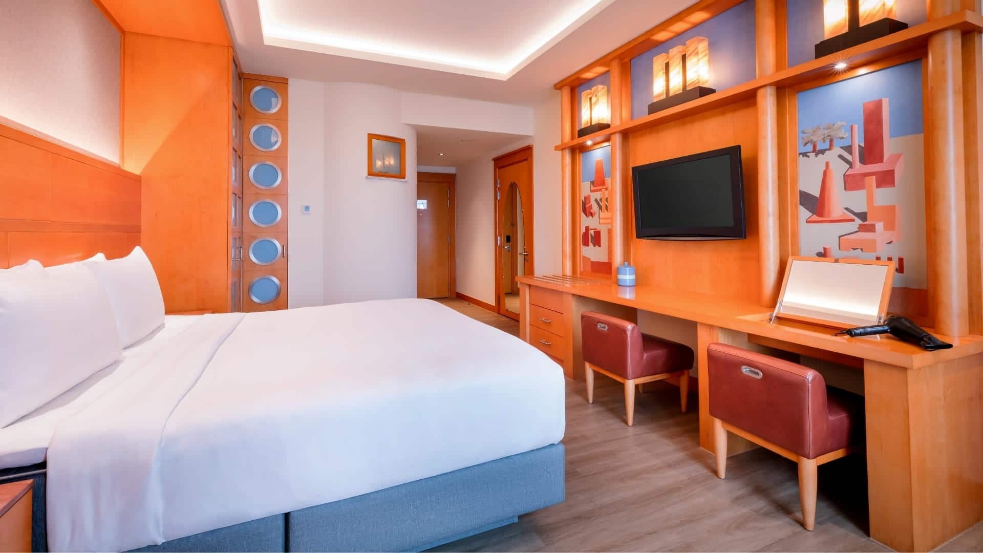 Hotels-Hotel-Michael-Deluxe-Room-2160x1140