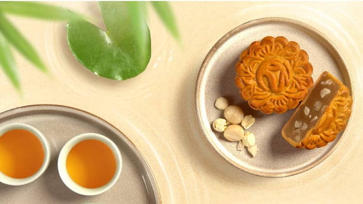 Low sugar white lotus seed with macadamia nuts baked mooncake from Resorts World Sentosa