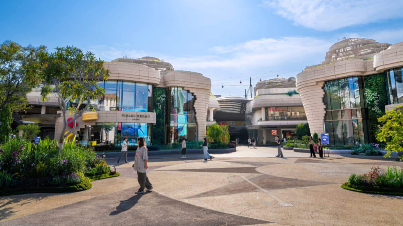 Resorts World Sentosa - Weave