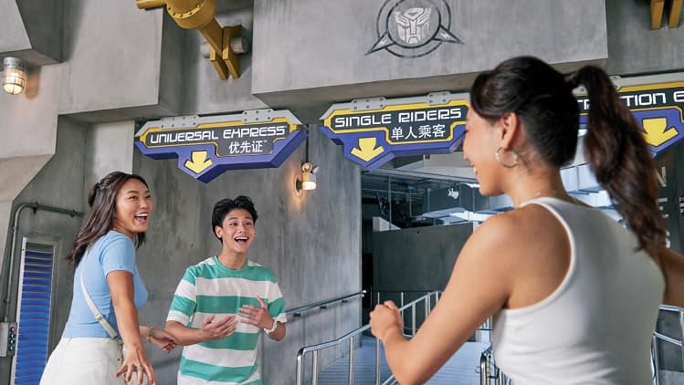 Universal express with VIP experience
