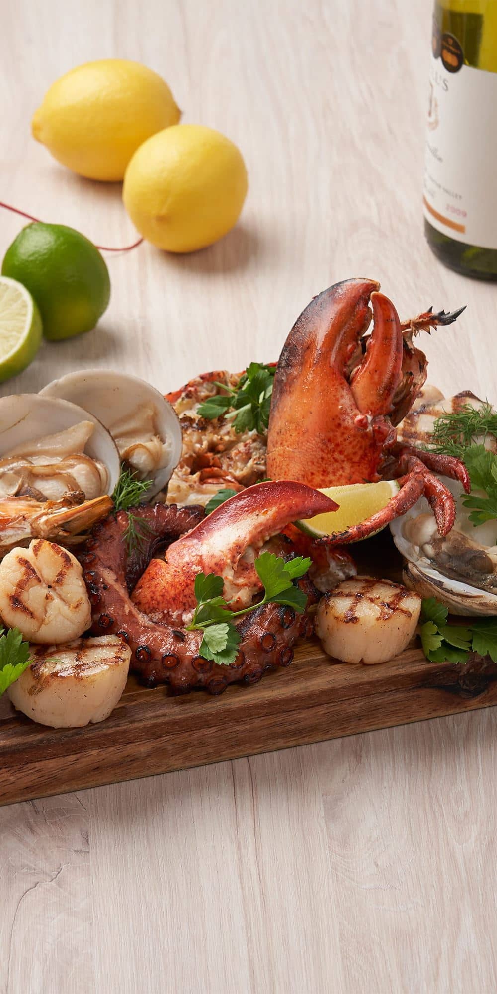 Image 8: rws-fnb-osia-seafood-platter