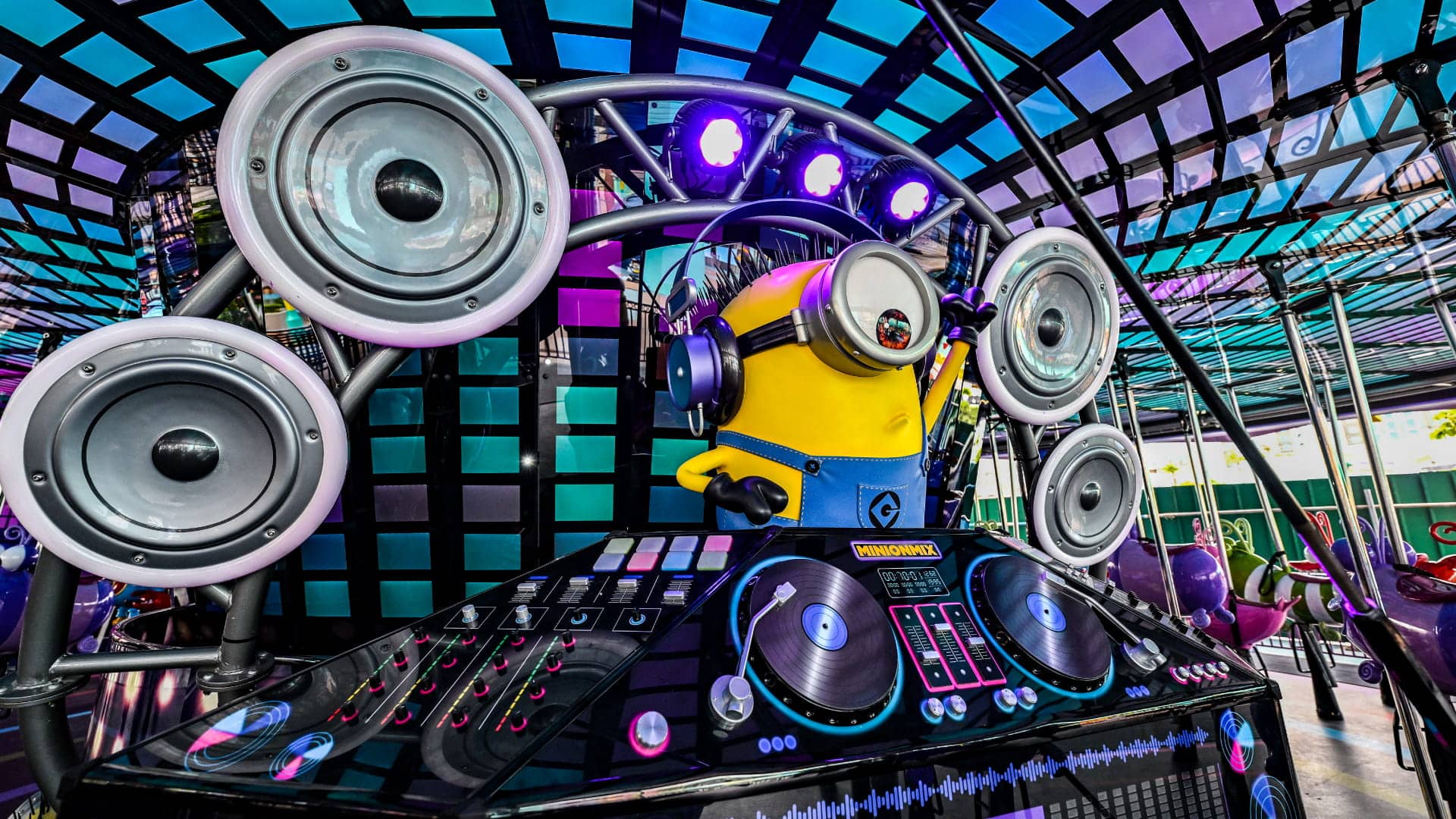 RWS-USS-Minionland-Buggyboogie