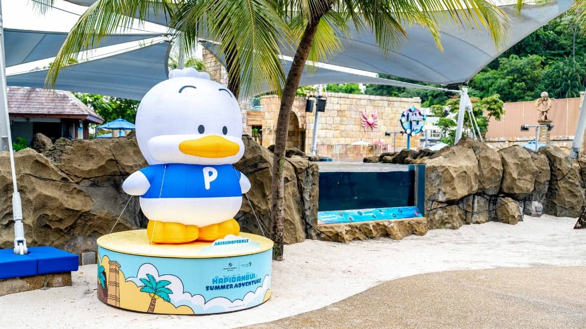 Resorts_World_Sentosa_Advenutre_Cove_Waterpark_Sanrio