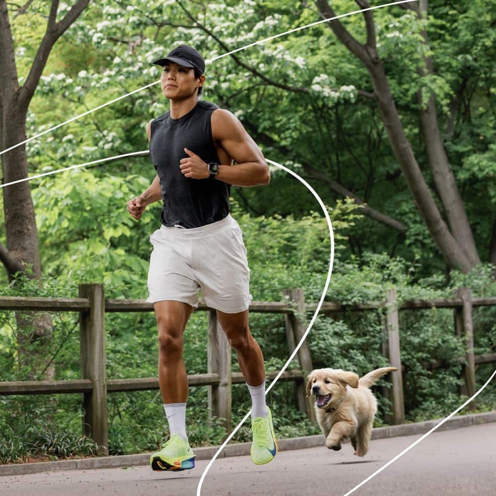 Universal-Studios-Singapore-Amotti-Dog-Walk-in-Resorts-World-Sentosa