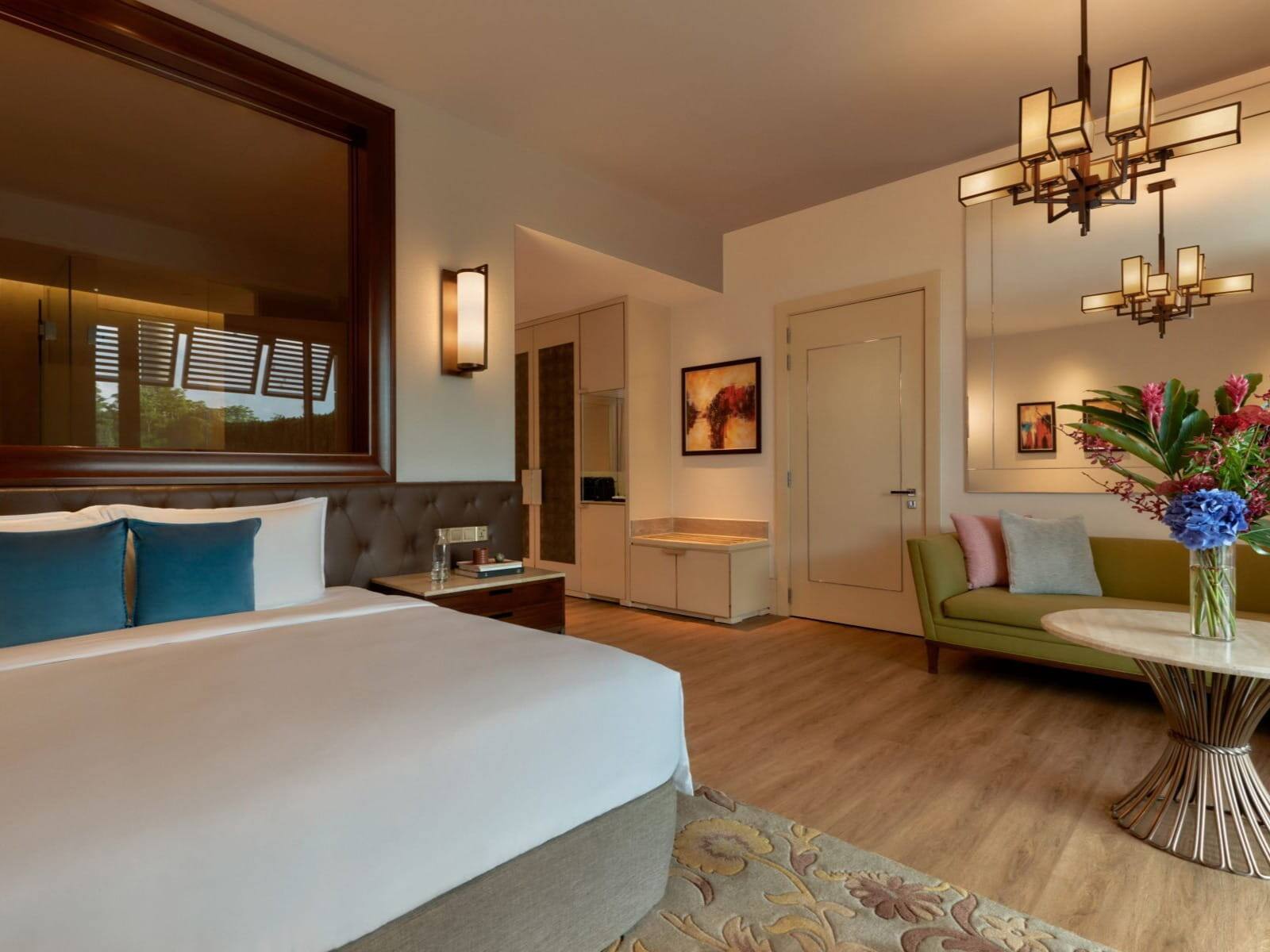 Equarius Hotel-Deluxe Pool Suite