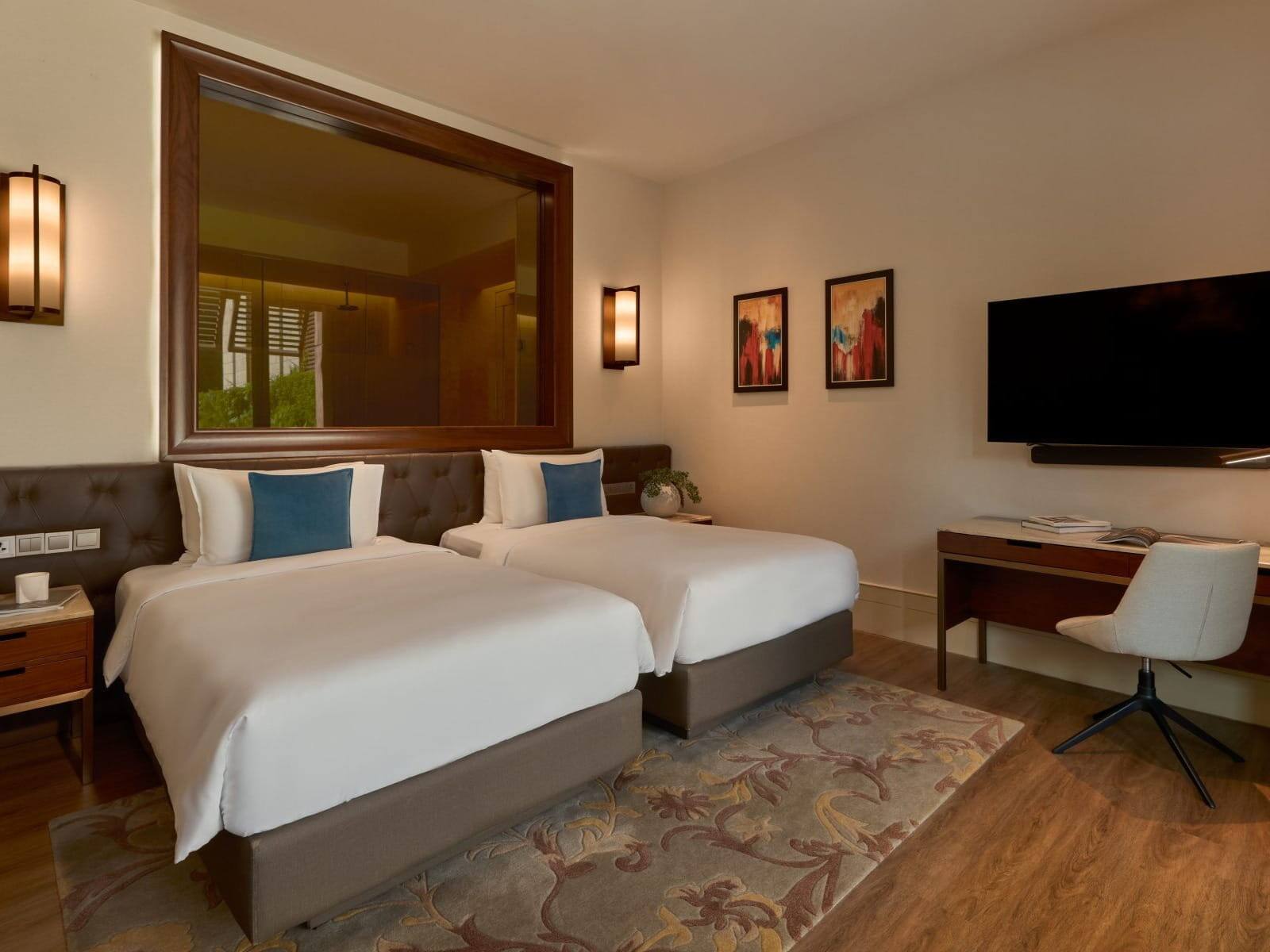 Equarius Hotel-Deluxe Room