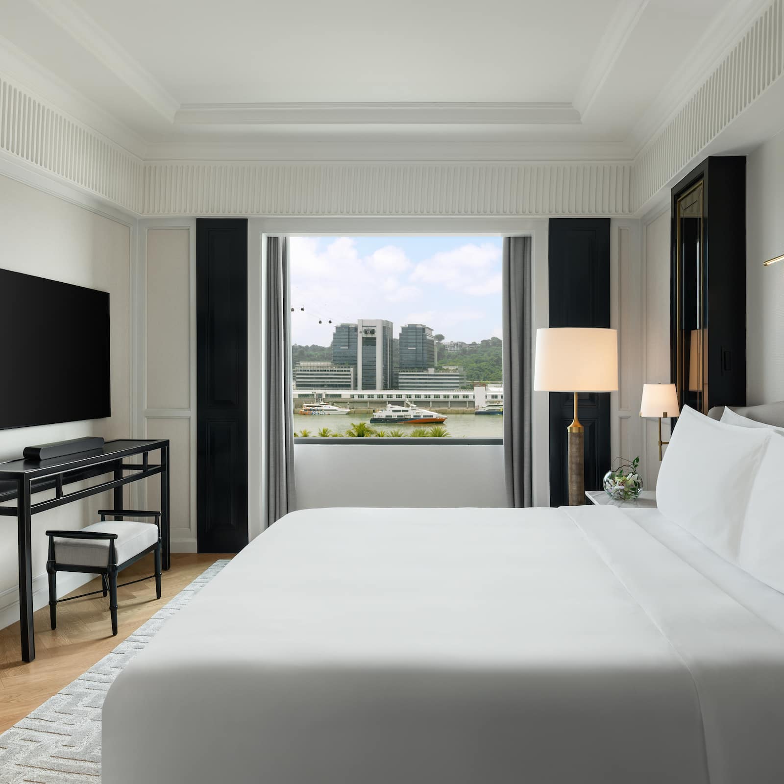 Resorts-World-Sentosa-Laurus