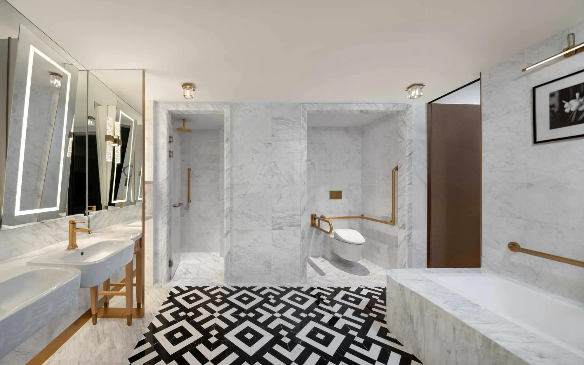 Resorts-World-Sentosa-Laurus-Deluxe Suite_Accessible