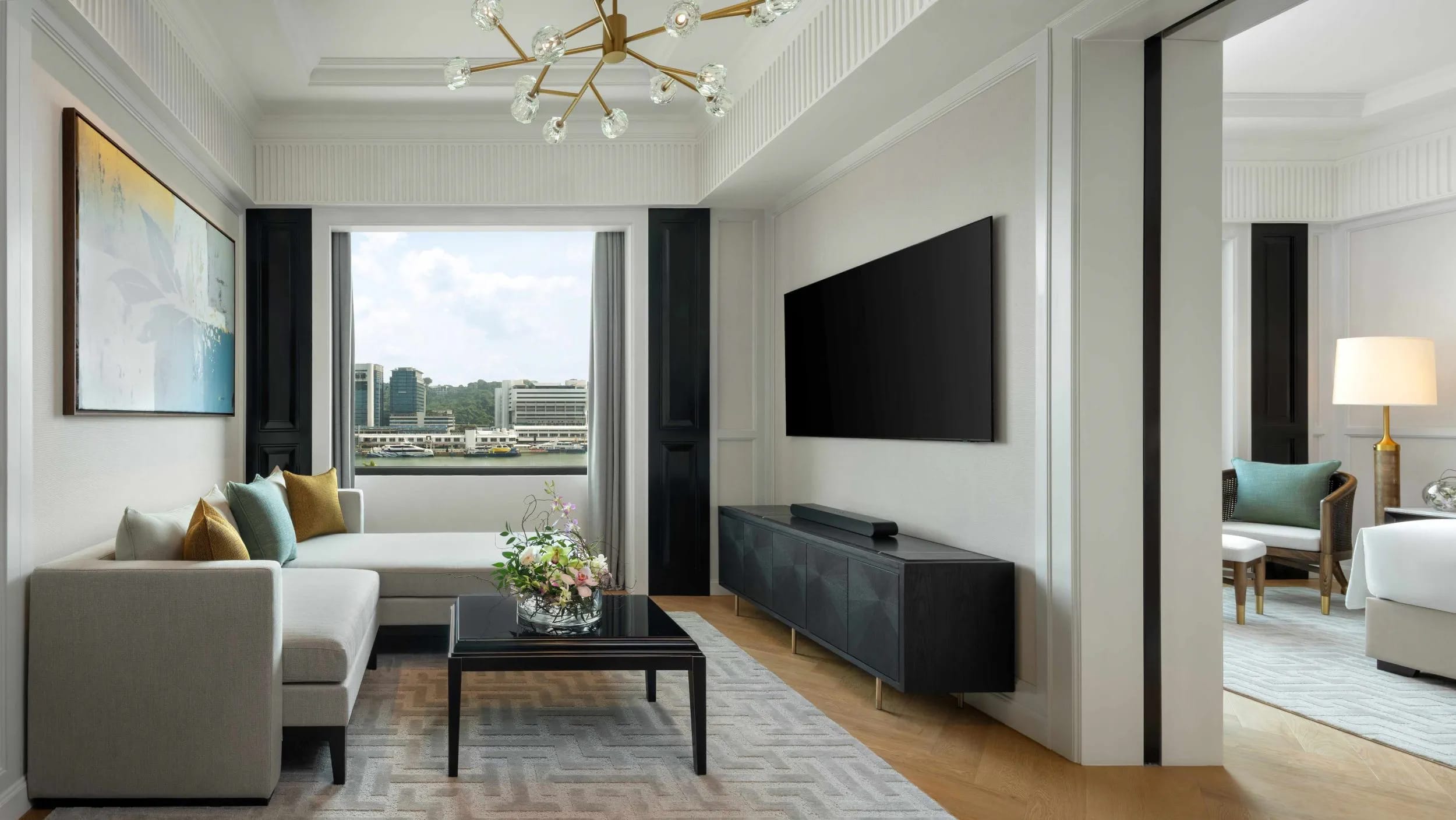 Resorts-World-Sentosa-Laurus-Deluxe Suite-King