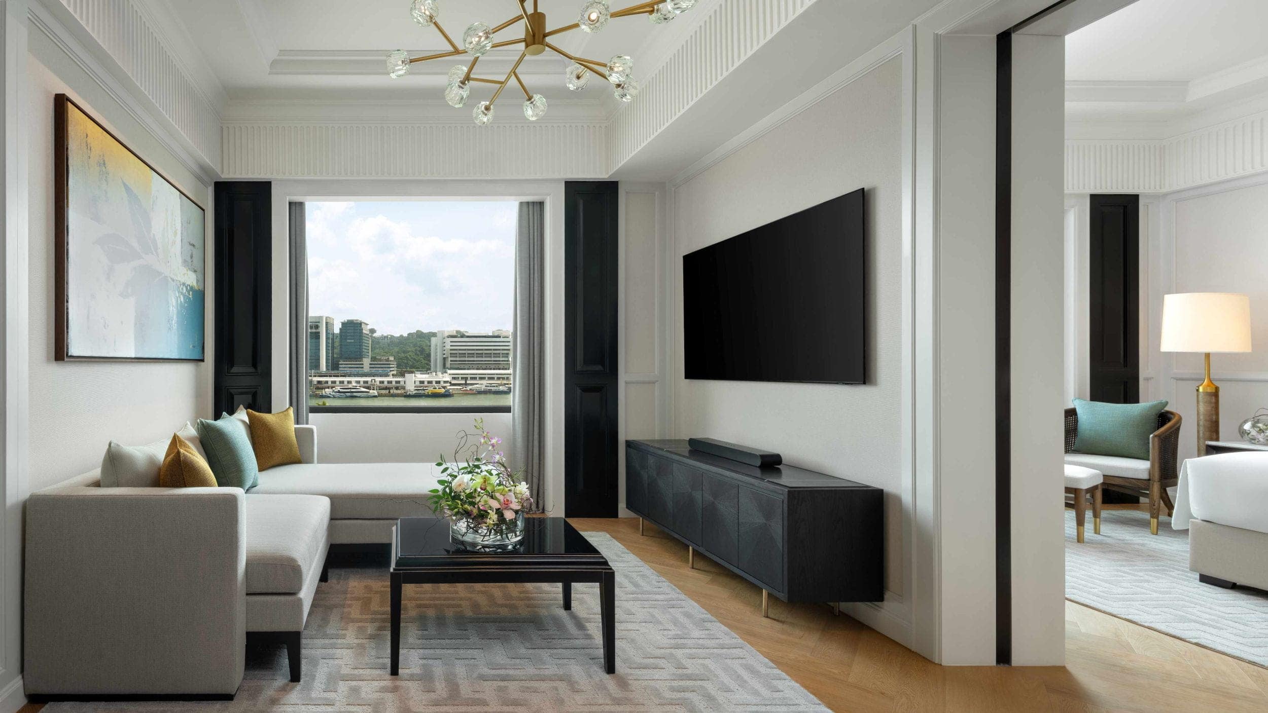 Resorts-World-Sentosa-Laurus-Deluxe Suite-King