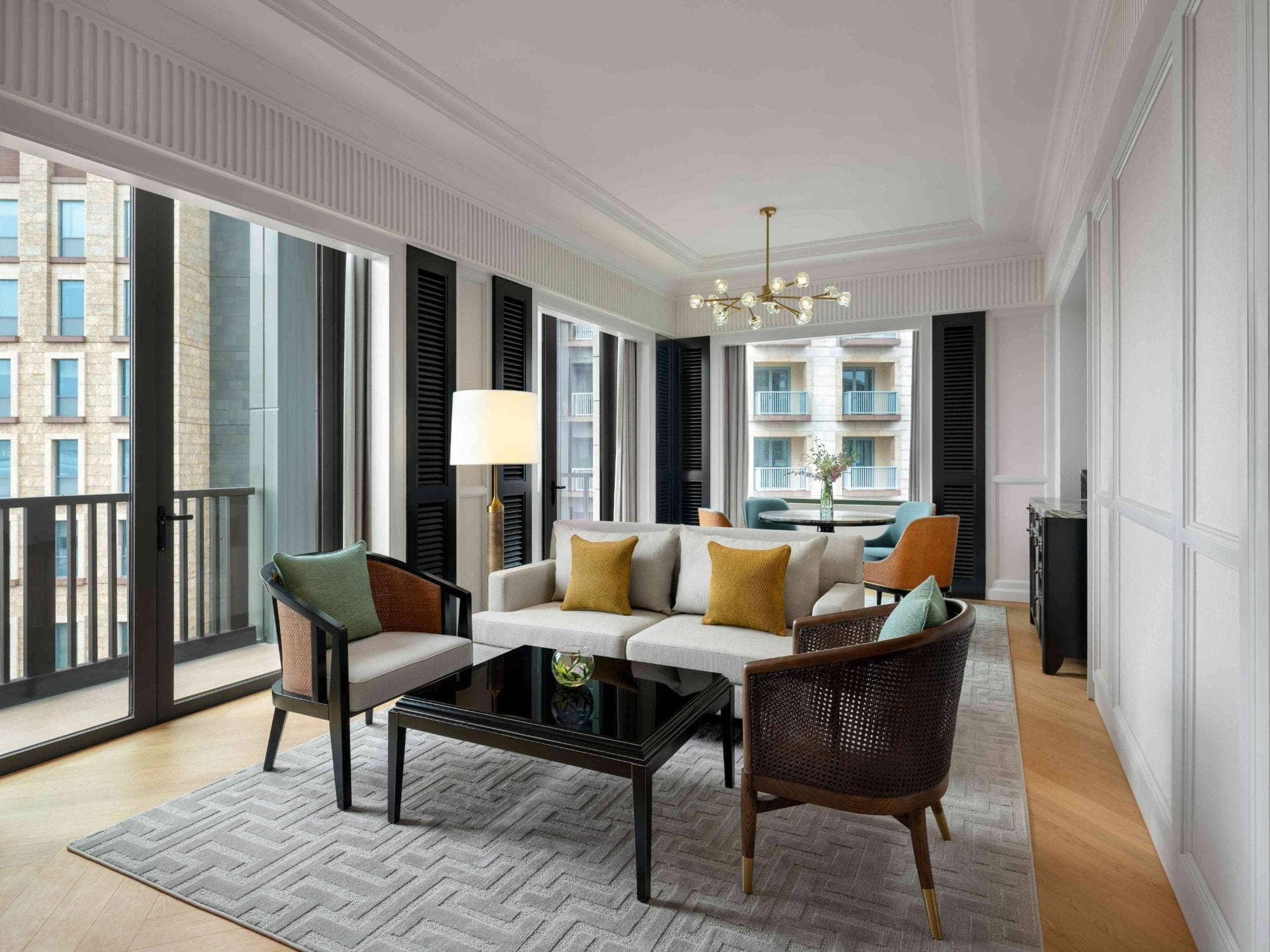 Resorts-World-Sentosa-Laurus-Grand-Luxury-Suite